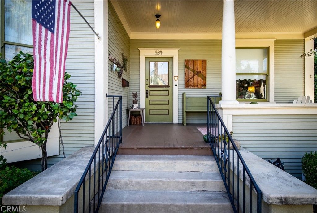 listing image 130724655355162690905