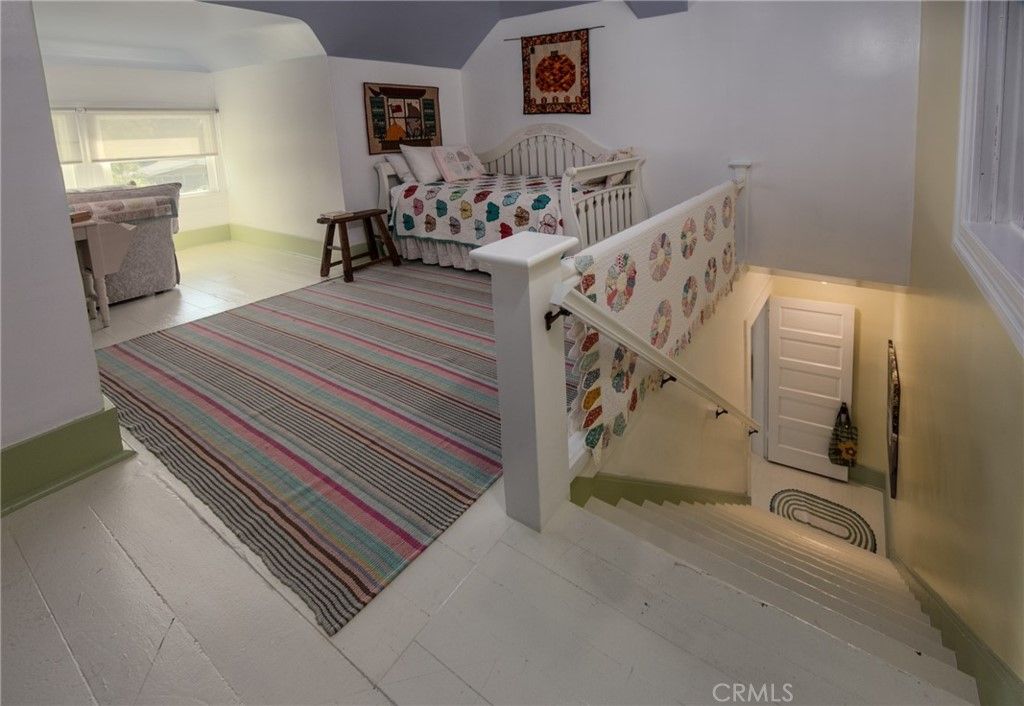 listing image 130727260198913566930