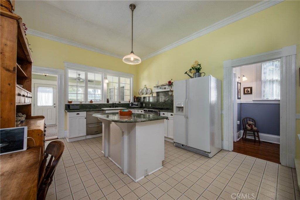 listing image 130721001146290060588