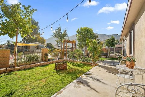 A home in Lake Elsinore