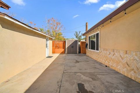 A home in Lake Elsinore