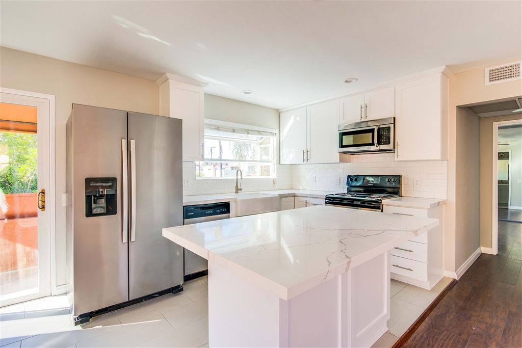 listing image 130728777343336536867