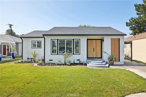 A home in Lake Balboa