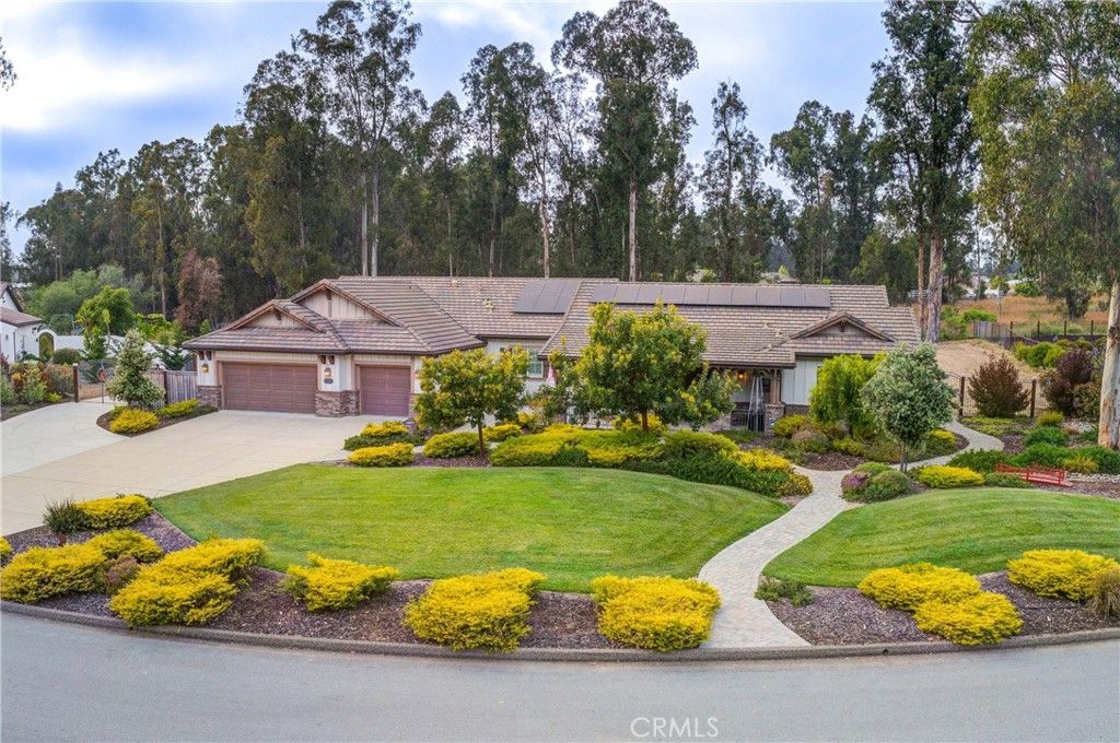 listing image 130722453743065643130