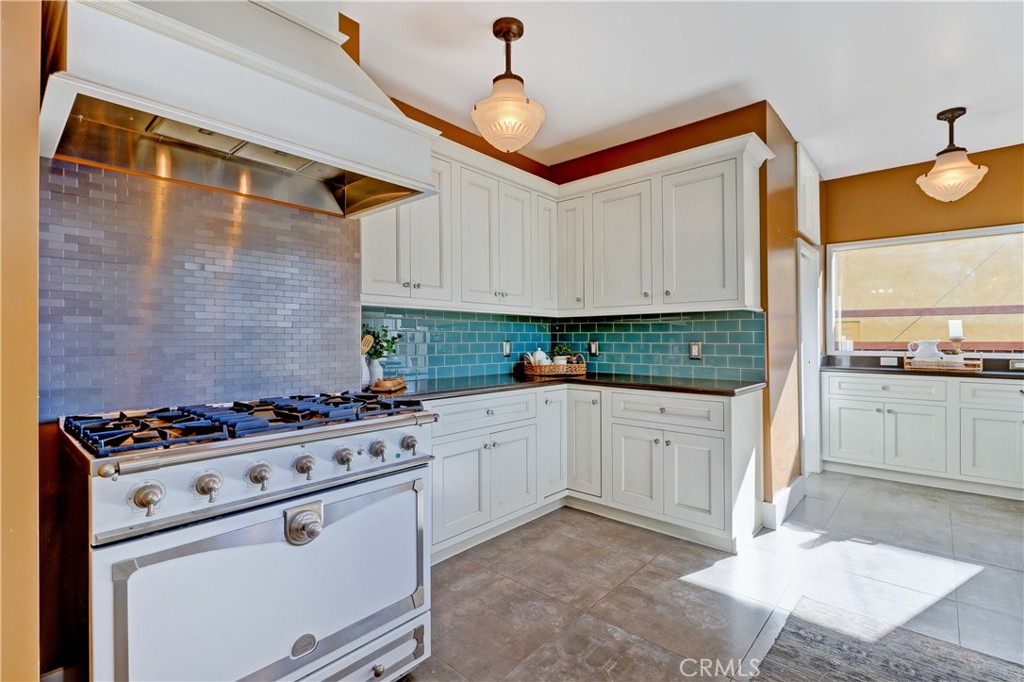 ,Bluff Heights - Residential