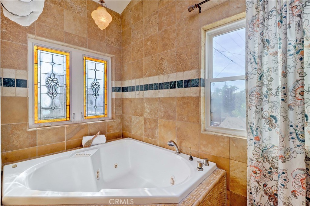 ,Bluff Heights - Residential