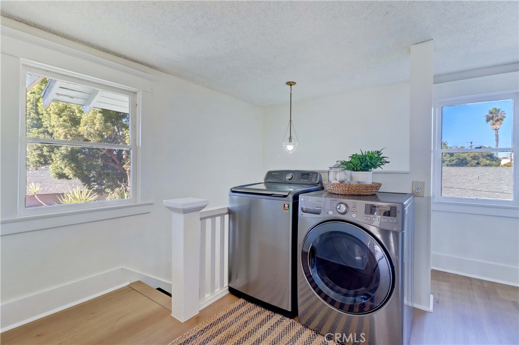 ,Bluff Heights - Residential