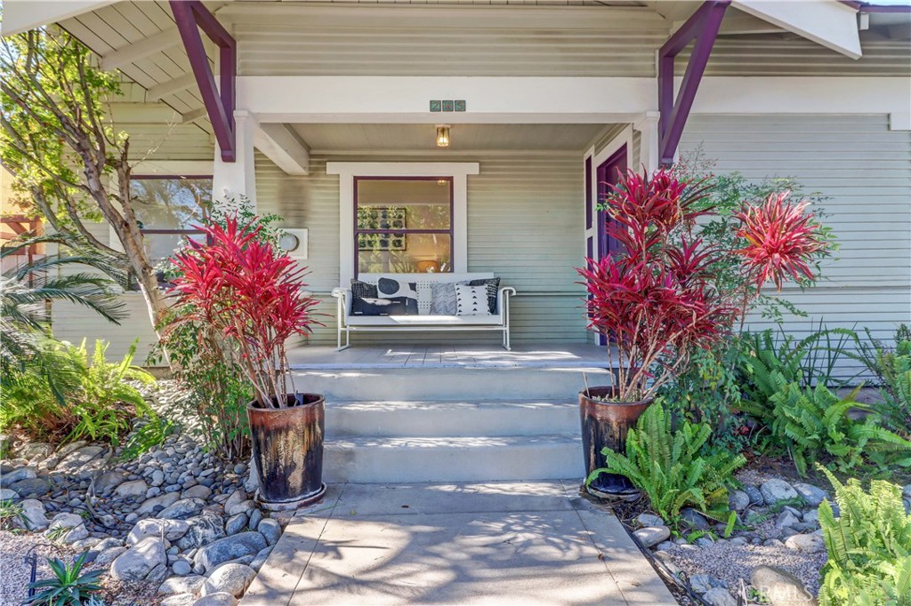 ,Bluff Heights - Residential