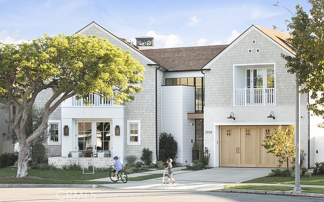 Rarely does a home come along of this magnitude in the Port Streets community. Designed by Chris Brandon and Brooke Wagner, this home is the epitome of style, craftsmanship and California living at its finest. Situated on an oversized lot, this is one of the neighborhood’s finest homes. Sold off market and input for comp purposes.