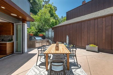 A home in Studio City