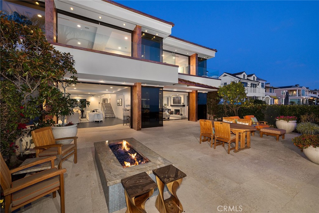 Corona del Mar South of PCH (CDMS) - Residential