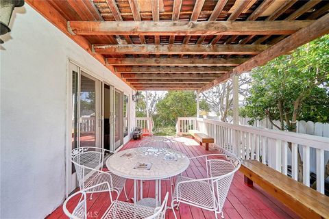 A home in La Crescenta