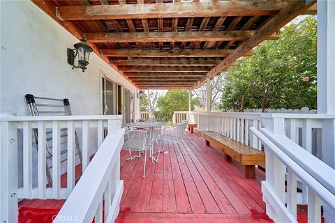 A home in La Crescenta