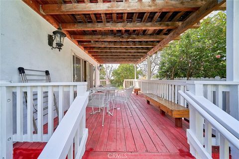 A home in La Crescenta