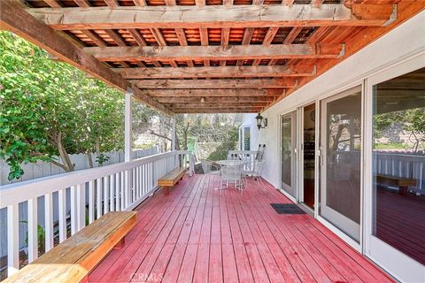 A home in La Crescenta