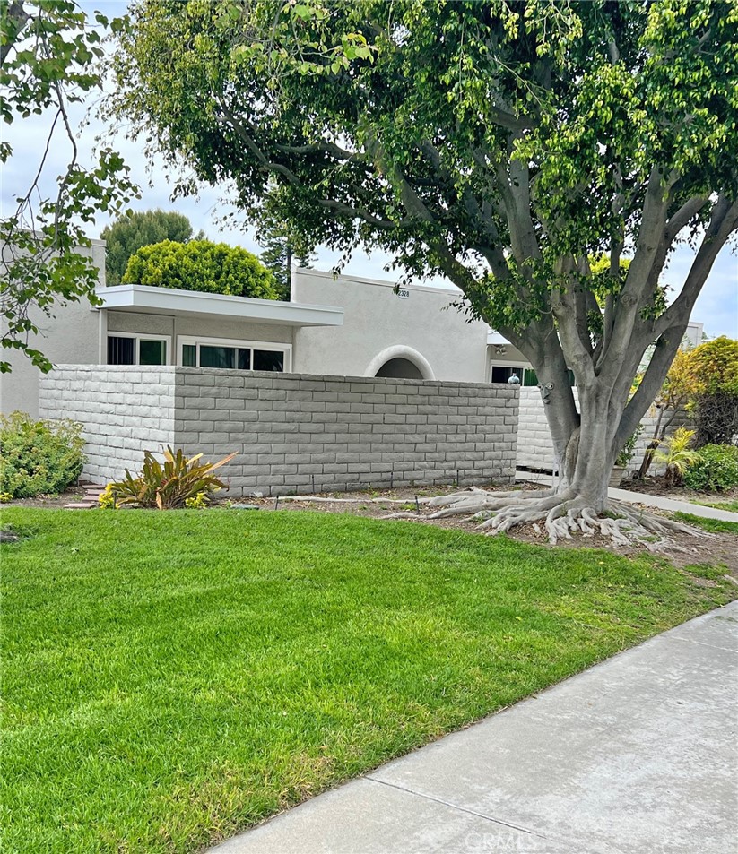 Photo 6 of 6 of 2328 Via Mariposa West #T condo