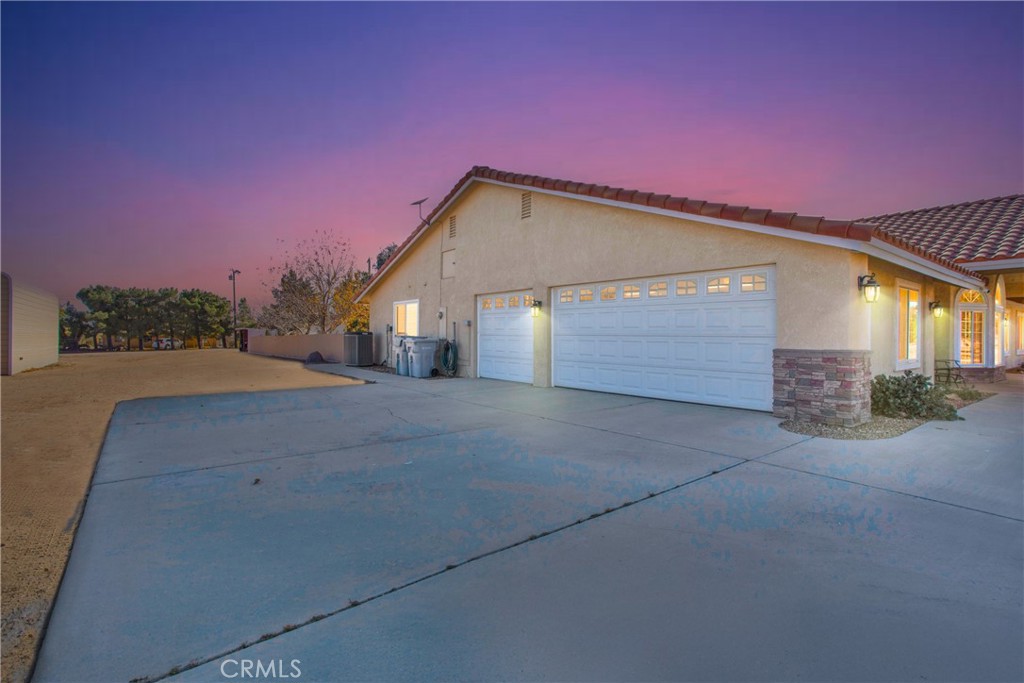 7870 El Manor Road
