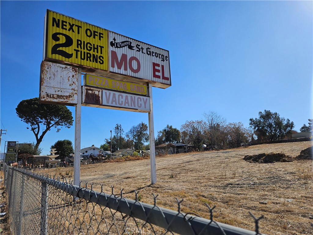 31805 Outer Highway 10