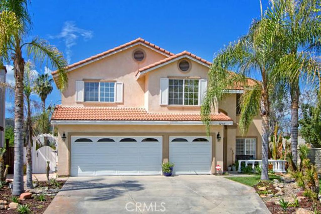listing image 130729715413389746635