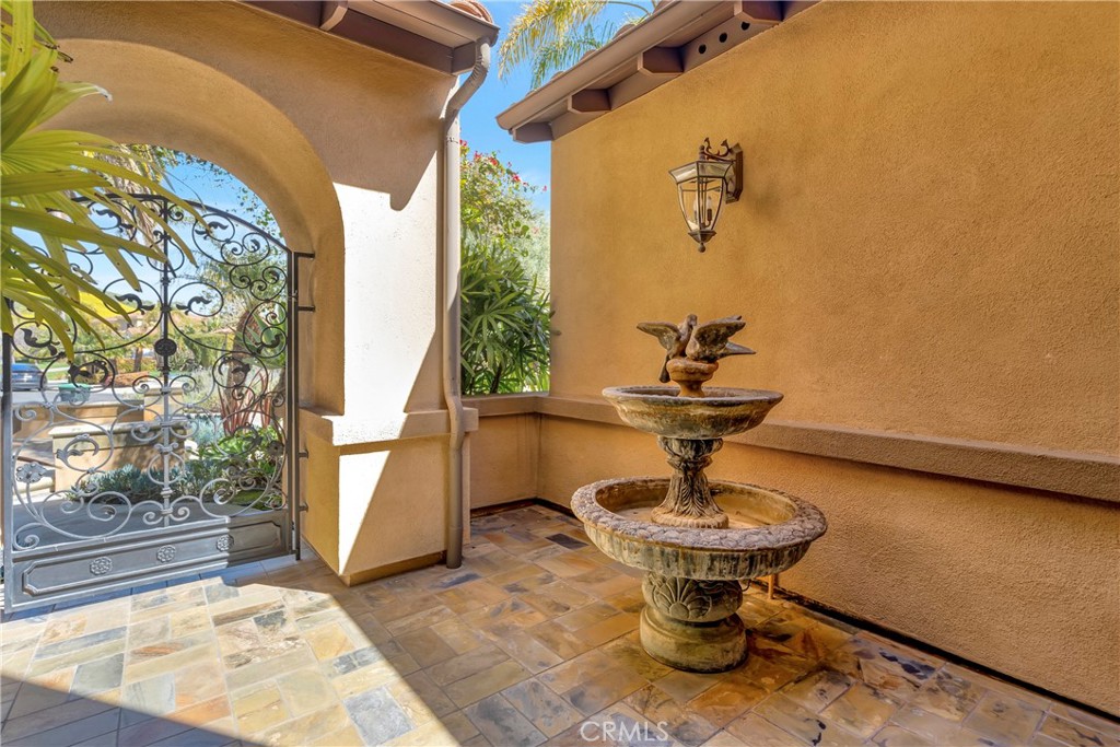 Photo 5 of 65 of 33841 Montanas Del Mar house