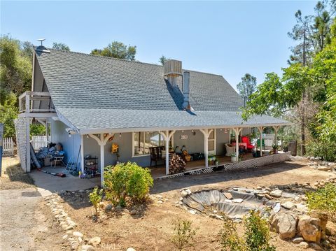 A home in Mariposa