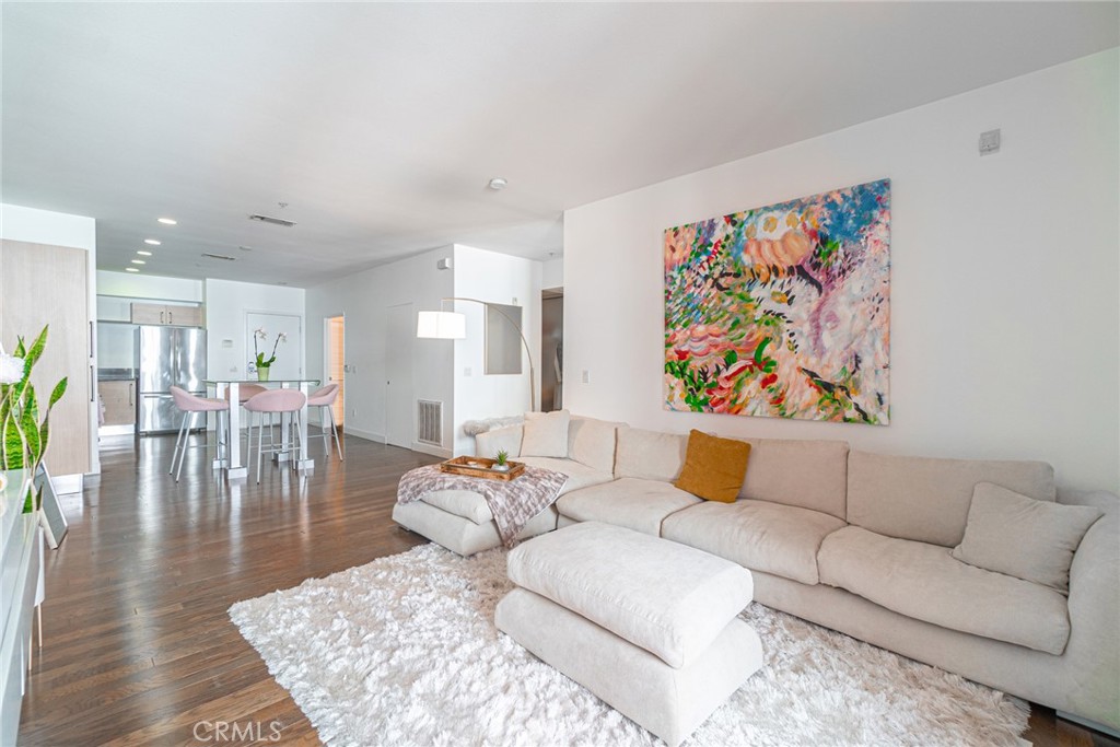 1234 Wilshire Boulevard 228