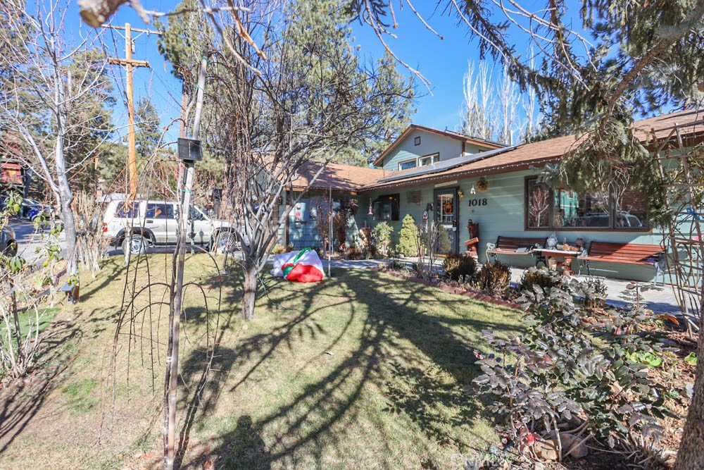 1018 Feather Mountain Drive