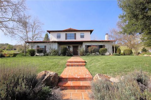 A home in Templeton