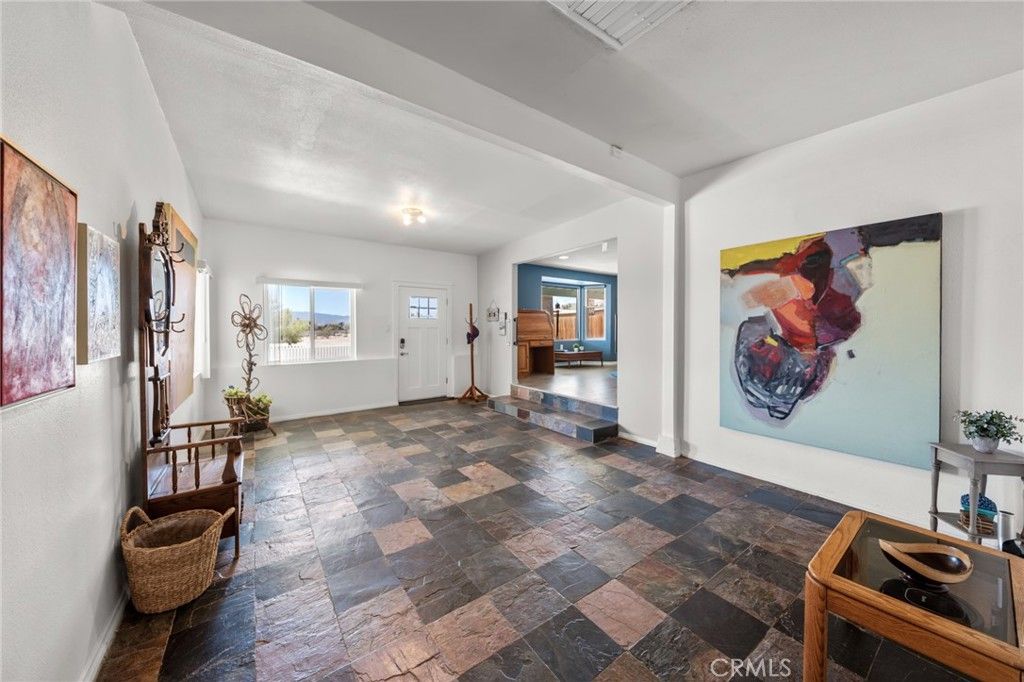 listing image 130723548884092108195