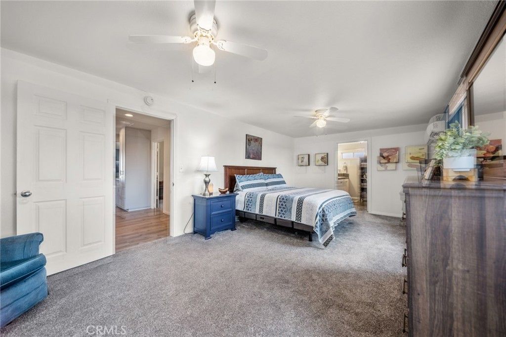 listing image 130728684646852560715
