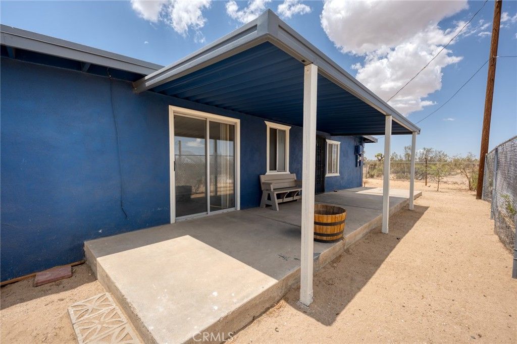 listing image 130722974593878155326