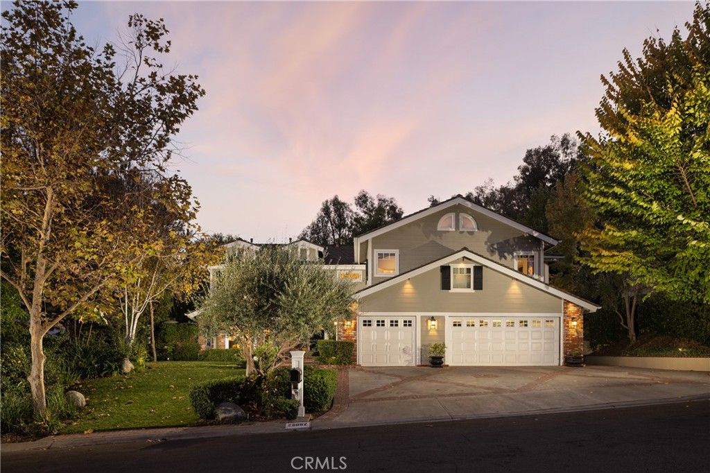 listing image 130729959588206125717