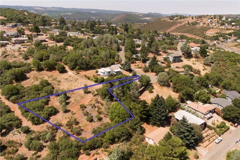 Photo of 9785 Mount Hood Way, Kelseyville, CA 95451 (MLS # LC25077943)