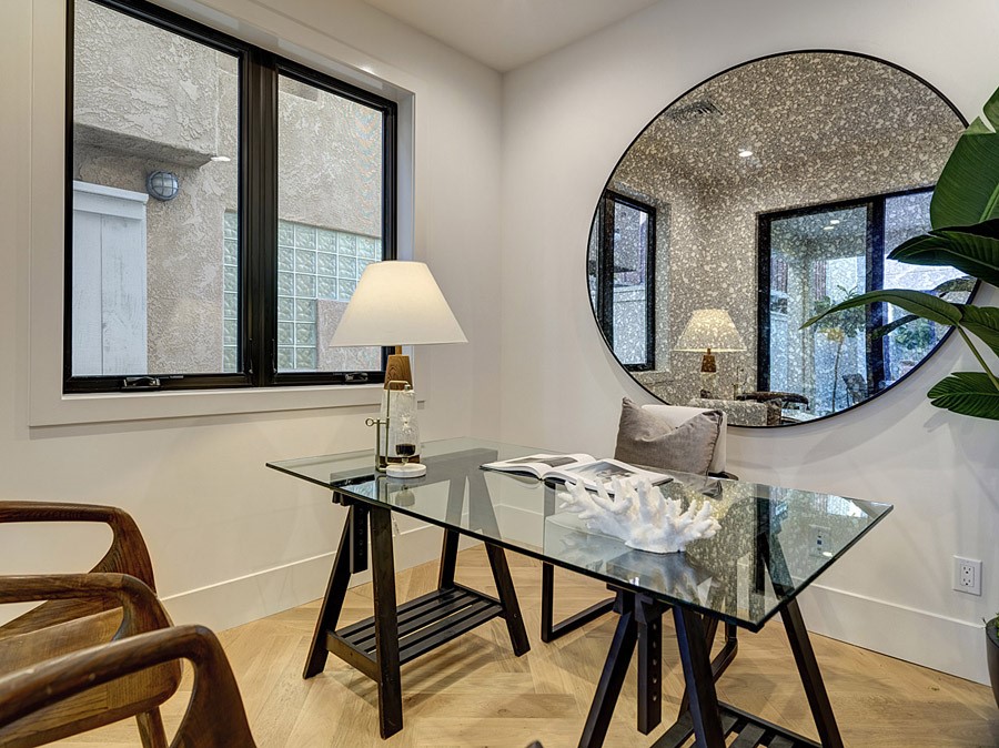 Corona del Mar South of PCH (CDMS) - Residential