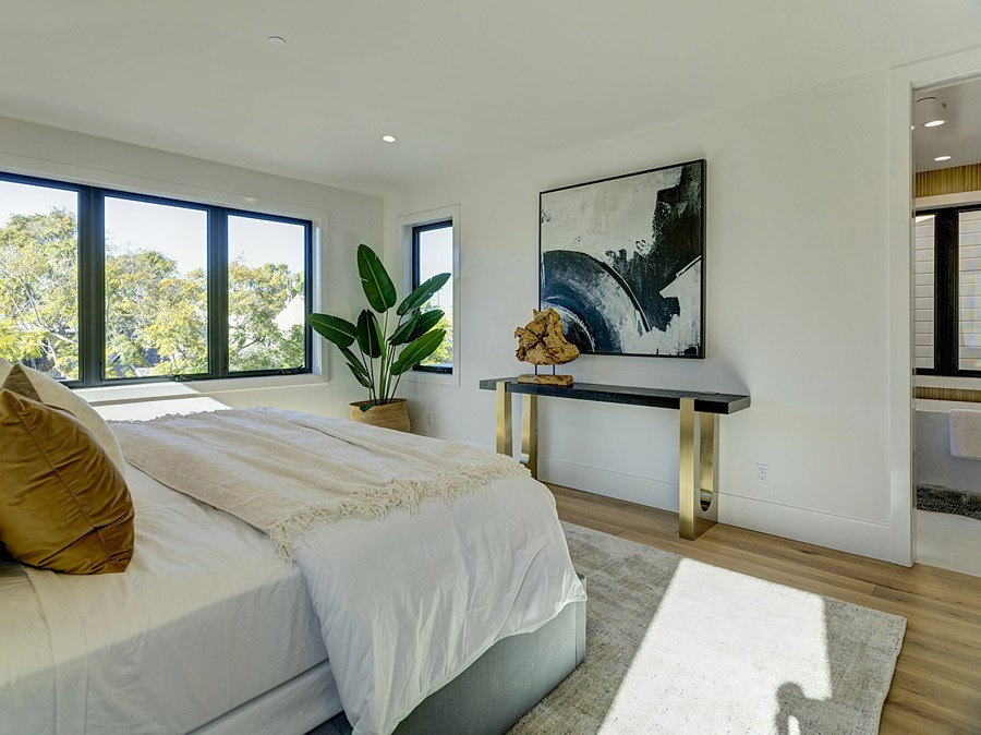 Corona del Mar South of PCH (CDMS) - Residential