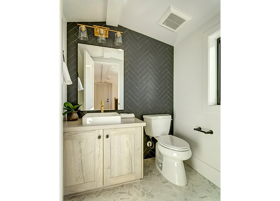 Corona del Mar South of PCH (CDMS) - Residential