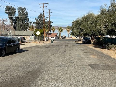 A home in Lake Elsinore