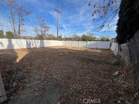 A home in Lake Elsinore