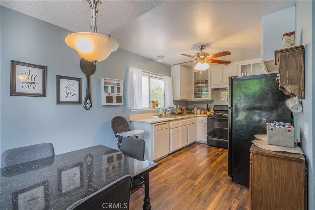 listing image 130723714667255708450
