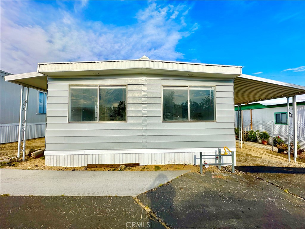 View Desert Hot Springs, CA 92240 mobile home