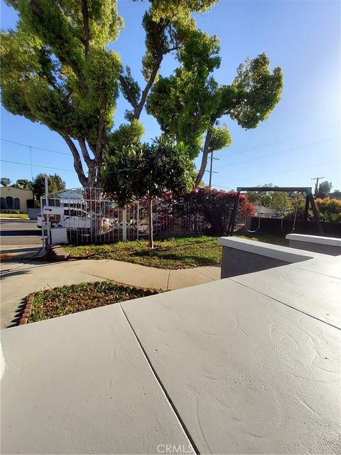 A home in Glassell Park