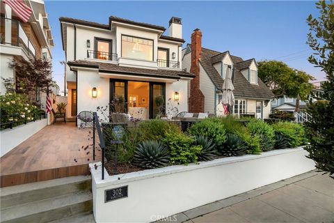 A home in Corona Del Mar