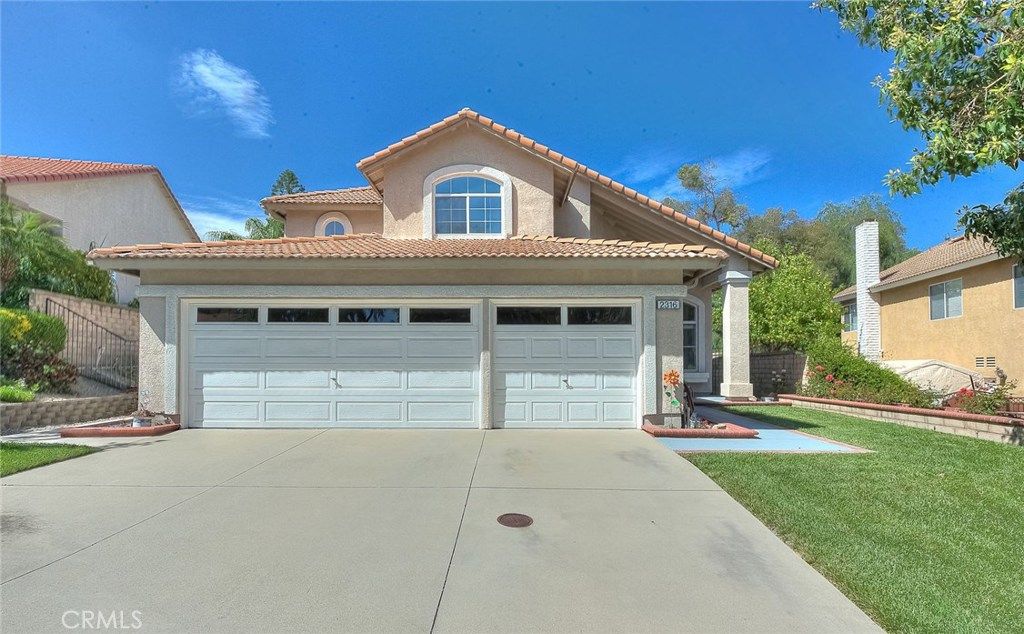 listing image 130722387343261234755