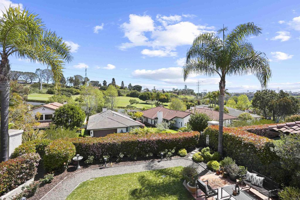 1240 Ladera Linda