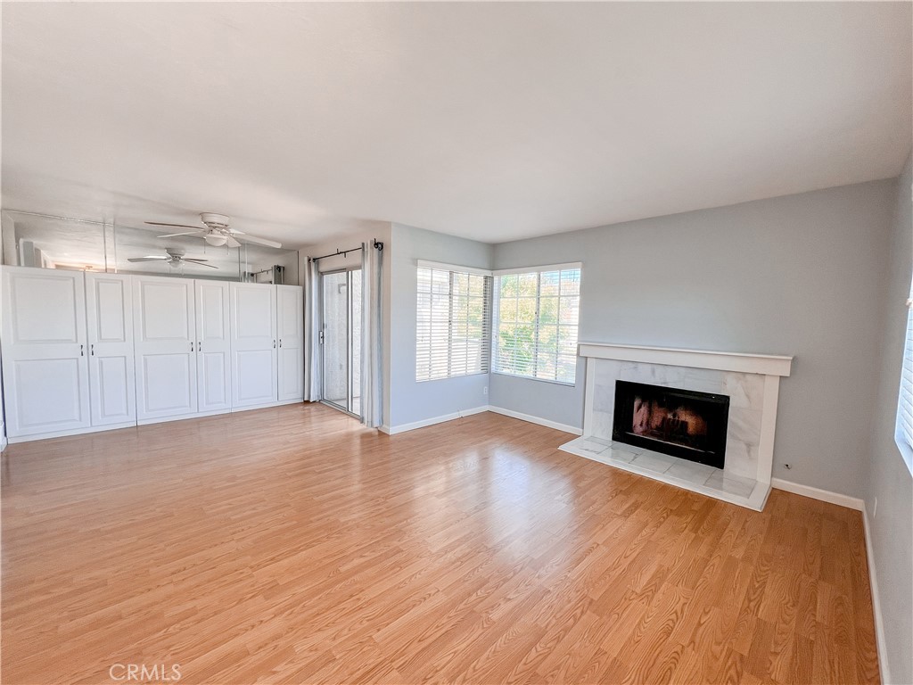 Columbia Square (CS) - Residential Lease