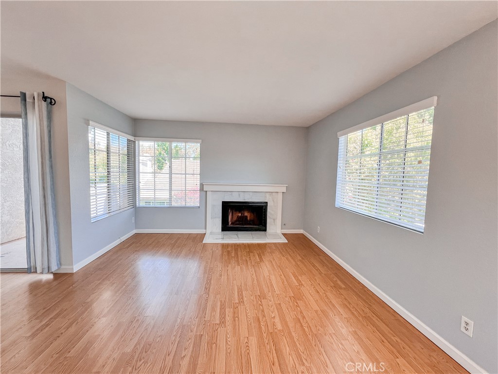 Columbia Square (CS) - Residential Lease