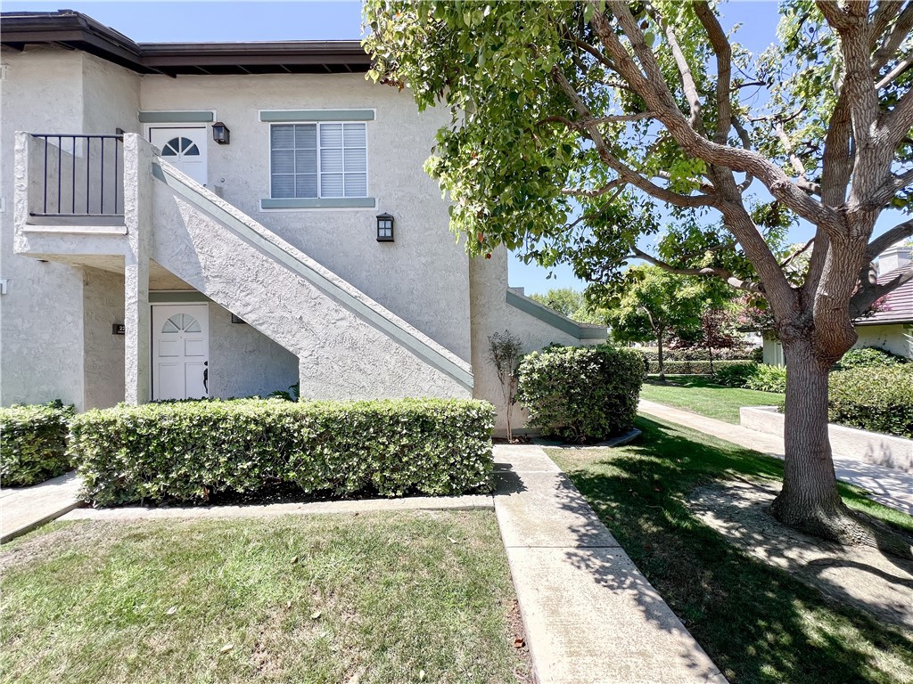 Columbia Square (CS) - Residential Lease