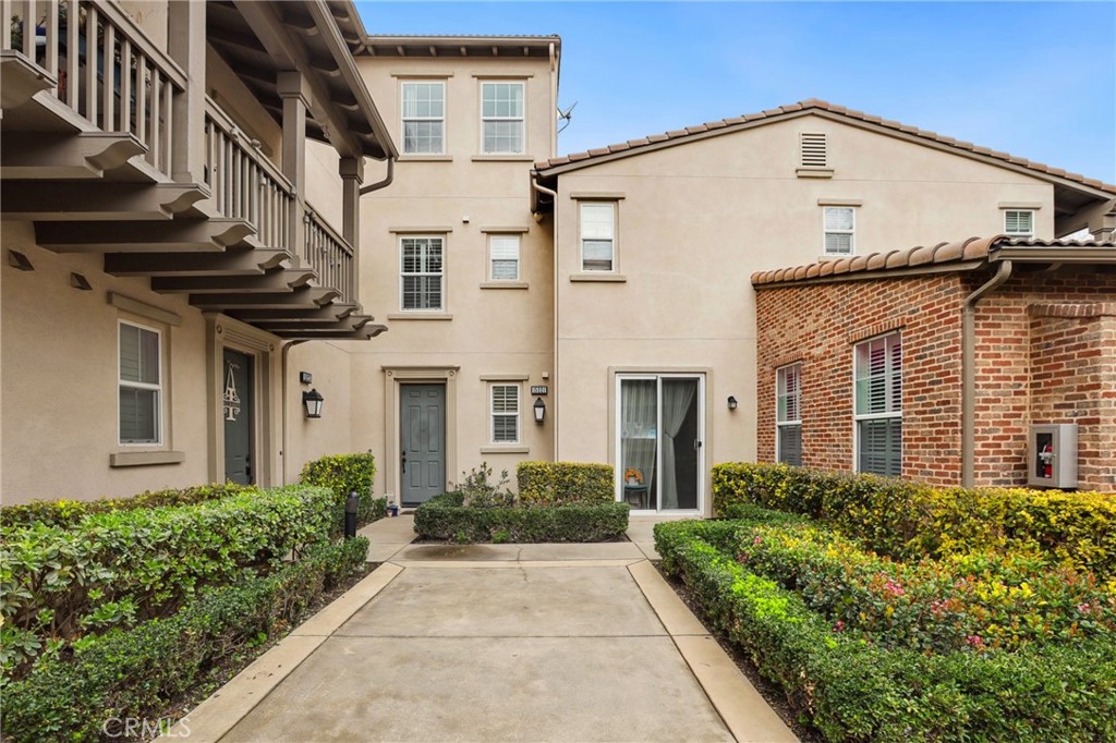 15221 Kensington Park Drive