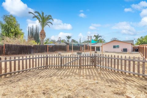 A home in Lake Elsinore