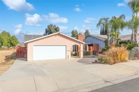 A home in Lake Elsinore